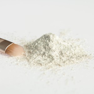 CTE-K 1310 Pigment perłowy kosmetyczny biały brokatowy z miki naturalnej – do makijażu, balsamów i mydeł